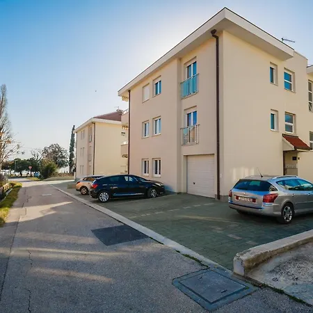 Apartment Apartman Anni