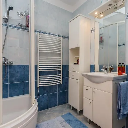 Apartman Anni * Kastela